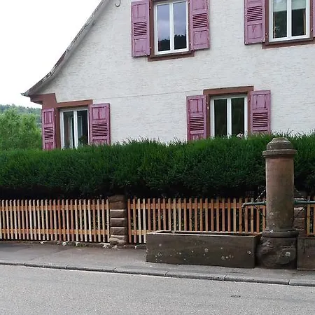 Un Dans La Vallee